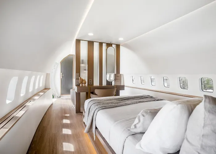 Private Jet Villa Uluwatu